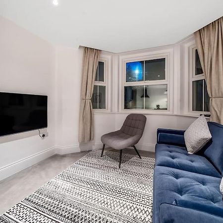 Trendy 2 Bedroom 2 Bathroom Apartment Minutes From Seafront In St Leonard'S Hastings St Leonards-on-Sea Exterior photo